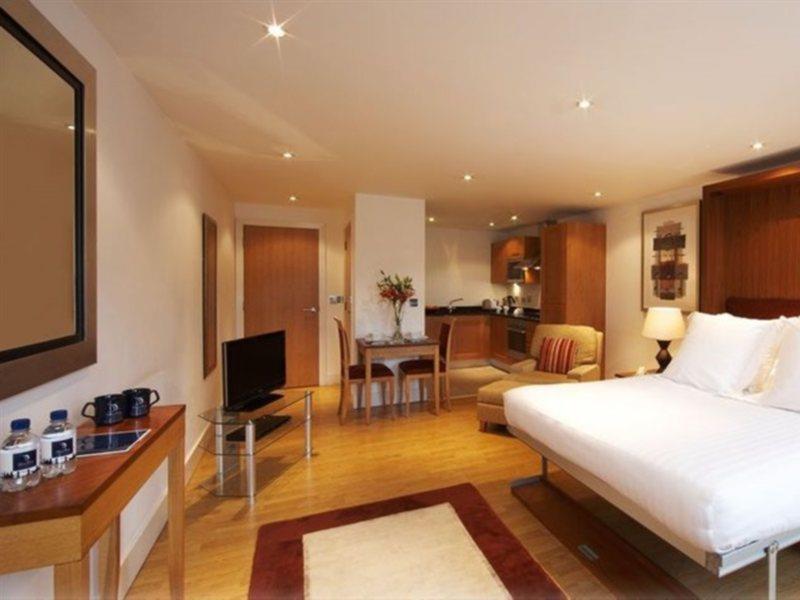 לונדון Marlin Apartments Stratford מראה חיצוני תמונה