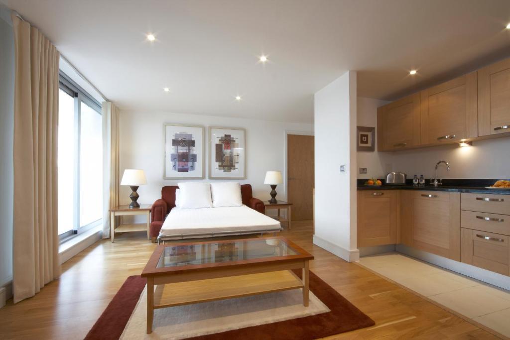 לונדון Marlin Apartments Stratford מראה חיצוני תמונה