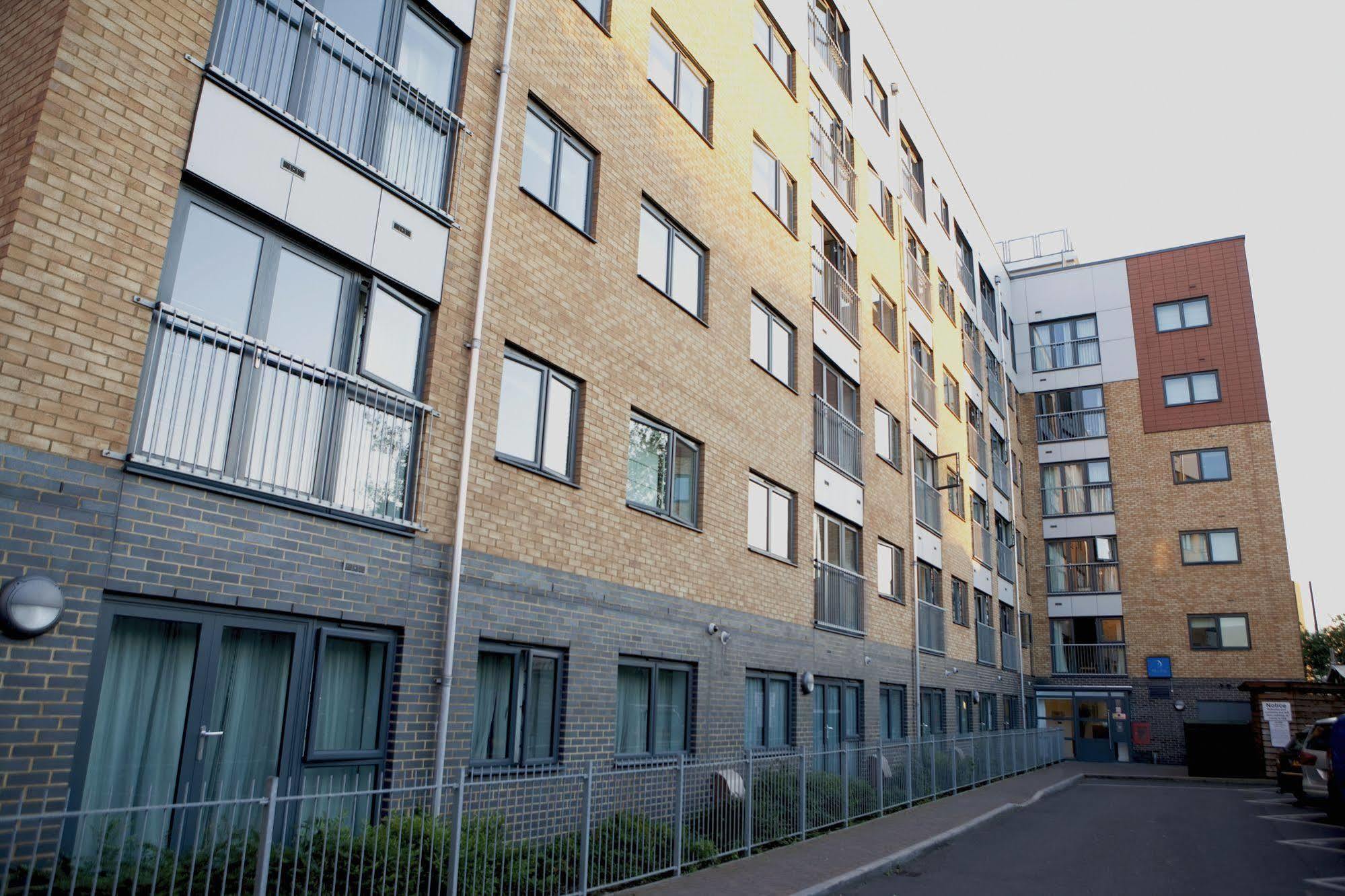 לונדון Marlin Apartments Stratford מראה חיצוני תמונה
