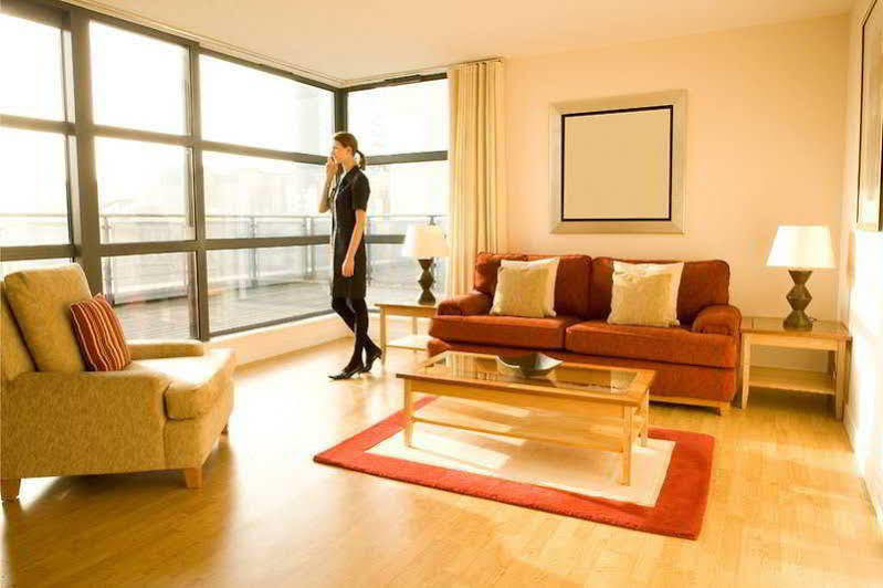 לונדון Marlin Apartments Stratford מראה חיצוני תמונה